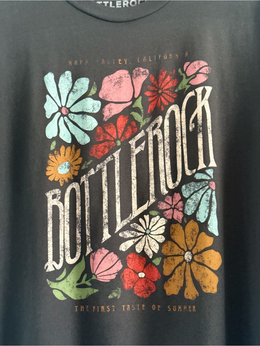 BottleRock Napa Valley CA 2024 T-Shirt Size Medium - Picture 2 of 5